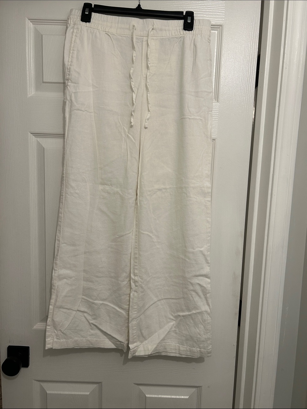 Old Navy White Drawstring Wide-Leg pants 🤍